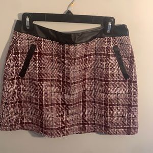 Tweed mini skirt with faux leather detailing